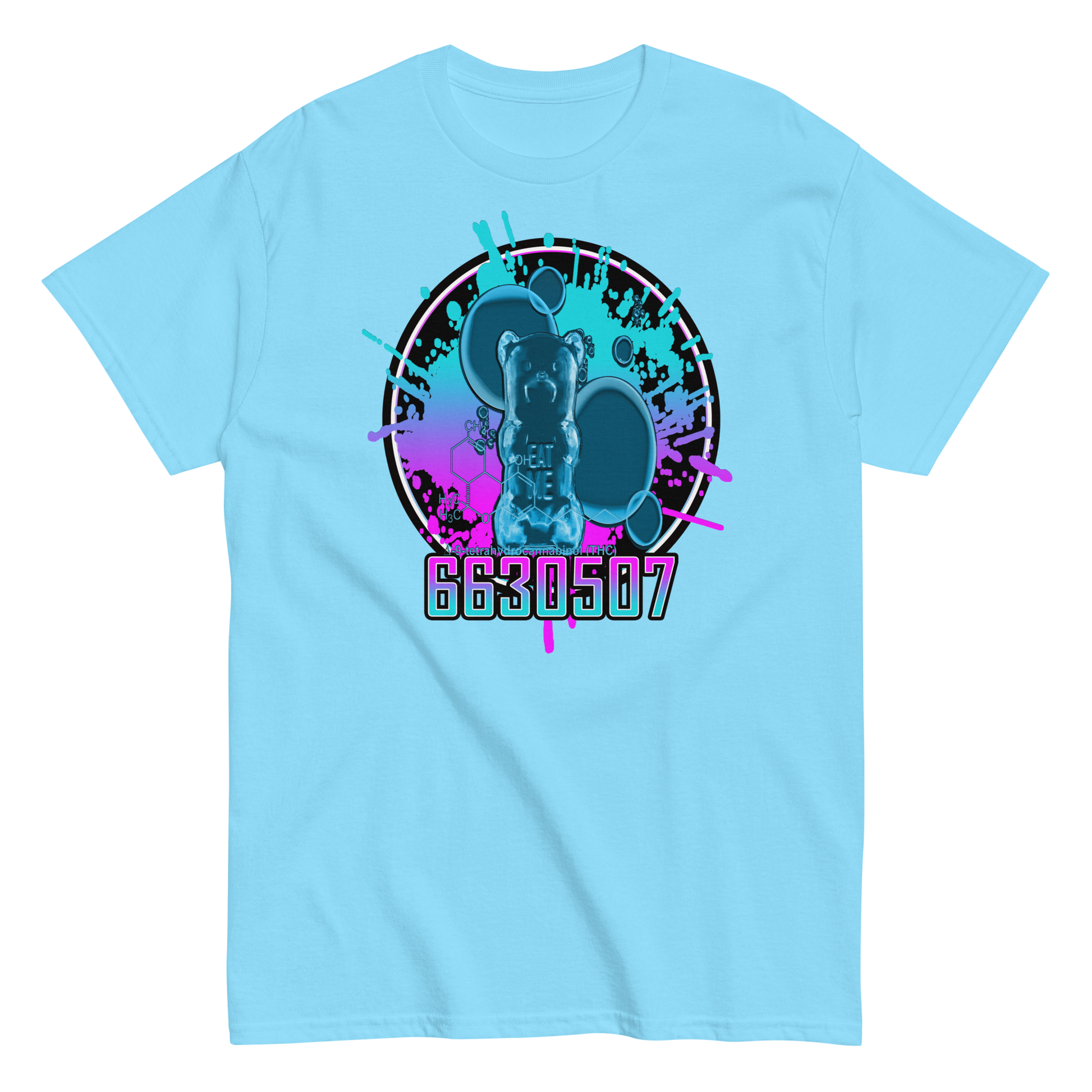 Trippy and funky graphic T-shirt